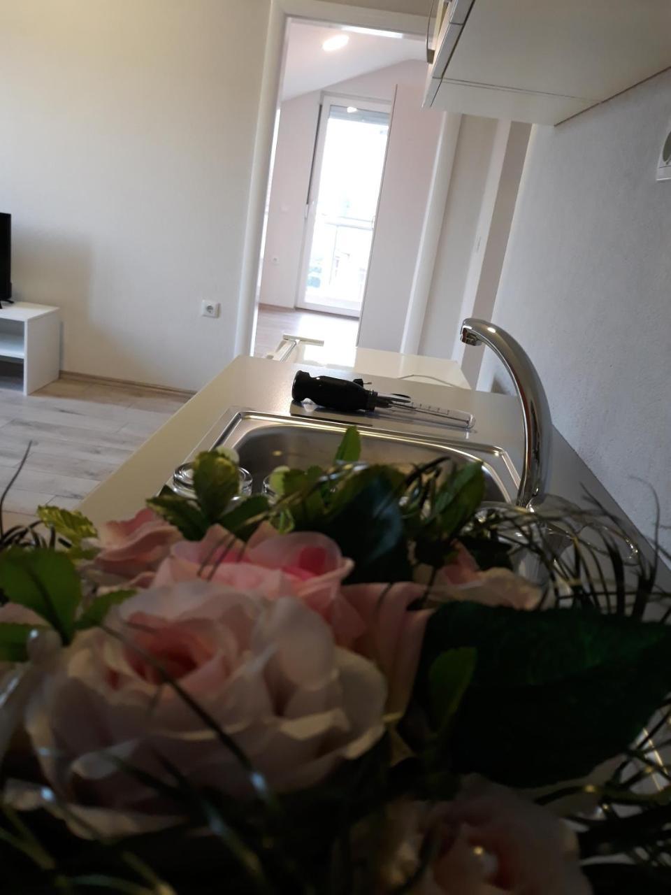 Vila & Apartments Matea Gevgelija Eksteriør bilde