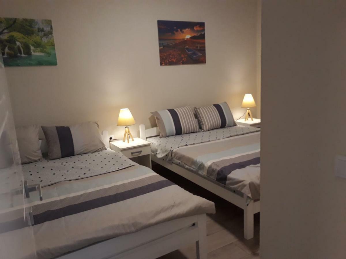Vila & Apartments Matea Gevgelija Eksteriør bilde