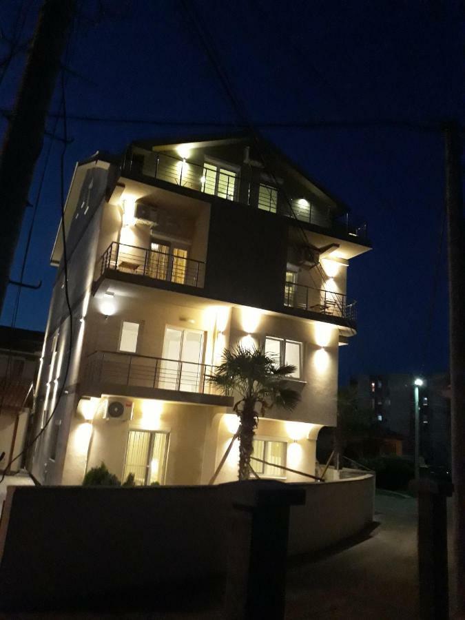 Vila & Apartments Matea Gevgelija Eksteriør bilde